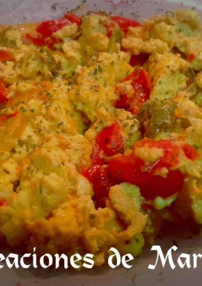 Una foto de Revuelto de pimiento 3 colores