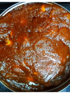 கோதுமை அல்வா (Kothumai halwa recipe in tamil) செய்முறை முக்கிய புகைப்படம்