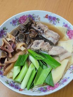 簡單食材做好料，經典酒家菜「魷魚螺肉蒜」 的食譜成品照片