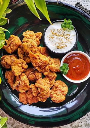 ক্রিস্পি চিকেন পপকর্ন(Crispy chicken Popcorn recipe in Bengali) রেসিপির প্রধান ছবি