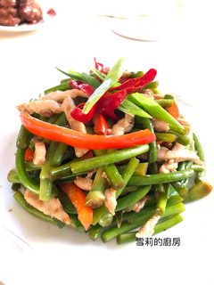 蒜苔雞絲炒 的食譜成品照片