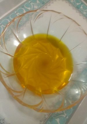 A picture of Organic Carrot oil.