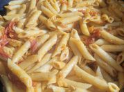 A picture of fresh tomato basil pasta