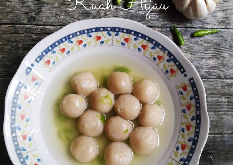 Langkah Mudah untuk Membuat Cilok Kuah Hijau, Enak Banget