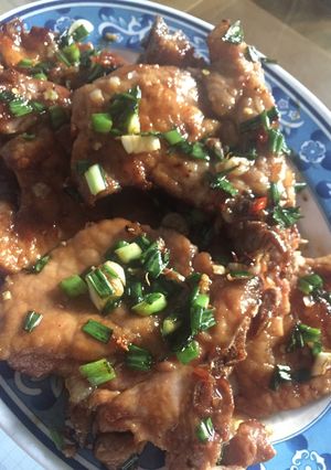 Hình của món Cốt lết rim mật ong.