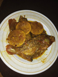 Farfesun kifi (tilapia fish) ainihin hoton girkin
