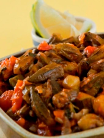 Recipe Baby okra dalam saus tomat - bamieh bi zeit which Delicious