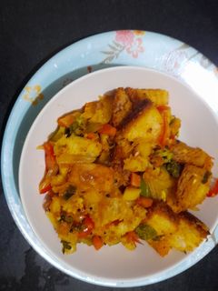 चटपटा ब्रेड पोहा (chatpata bread poha recipe in Hindi) रेसिपी मुख्य फोटो
