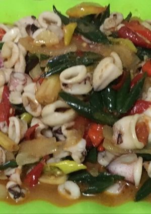 Foto resep Cumi Pelangi/Cumi Cabe hijau/Cumi Pedes mantap #bikinramadhanberkesan