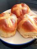 Hot cross buns