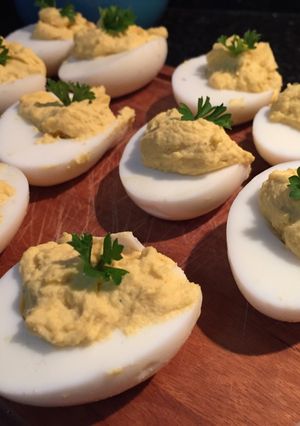Una foto de Huevos rellenos