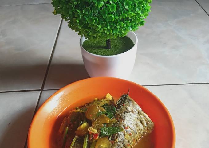 Ikan mas sayur kuning