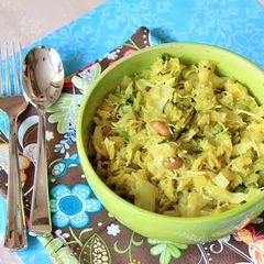 A picture of Cabbage Thoran.