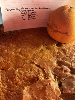 Una foto de Bizcochuelo de mandarina (en batidora) fácil y económico