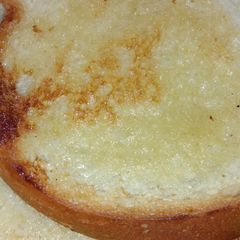 A picture of Roasted bread slices.