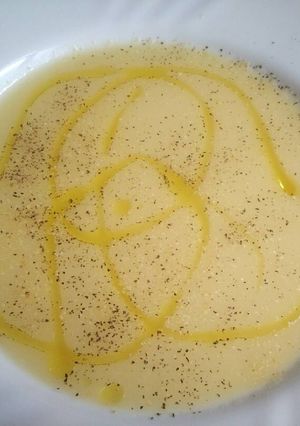 A picture of Melon Gazpacho.