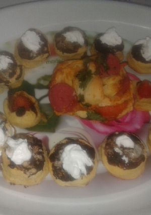 A picture of Chocolate muffins.
