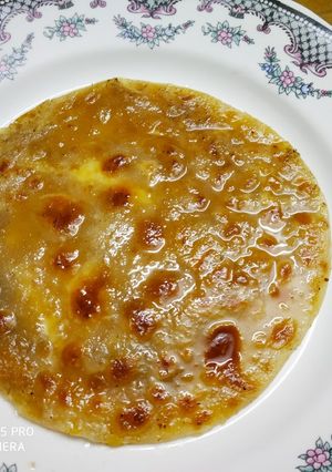 A picture of Puran Poli with desi Ghee.