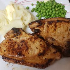 A picture of My lovely Butter Basted Pork loin chops 😍.