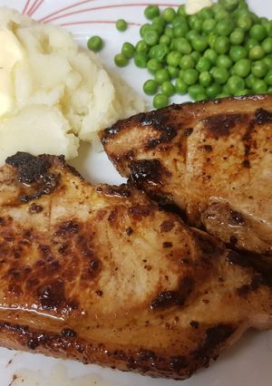 A picture of My lovely Butter Basted Pork loin chops 😍.