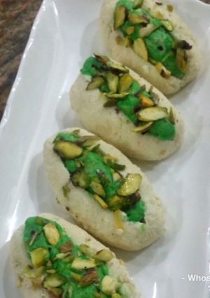 A picture of Whosayna’s ChumChum filled with Mawa.