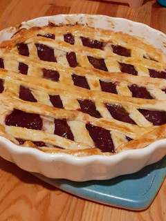 Meggyes-rácsos pite recept fotója