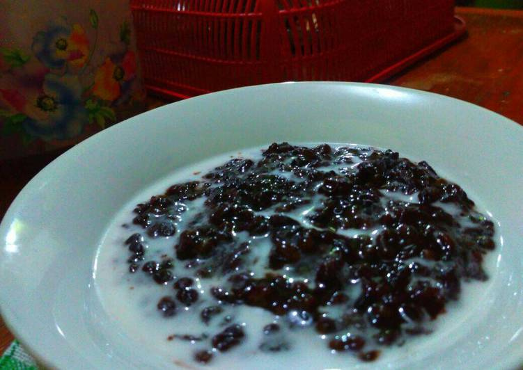 Bubur ketan hitam kacang hijau