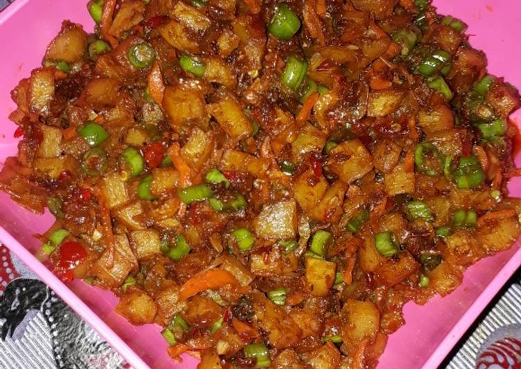 Resep Sambal goreng kentang udang papai oleh steffiana novita dwi - Cookpad