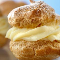 A picture of Pastry Cream Vanilla Custard Filling.