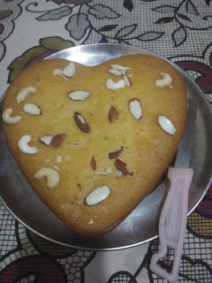 A picture of Delicious milk cake.
