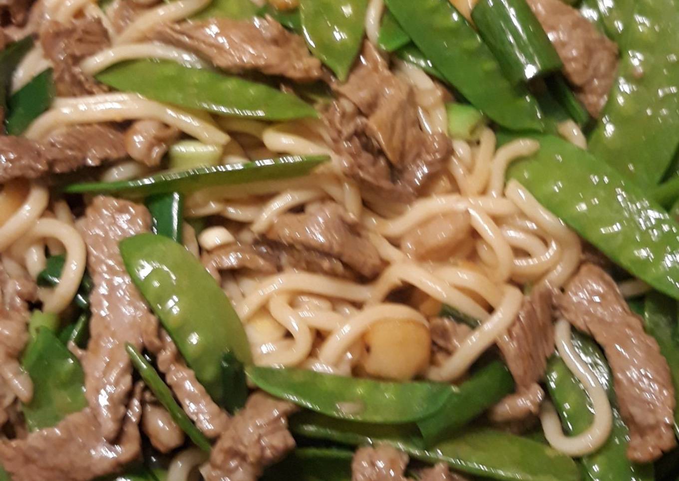 Udo beef and snow peas