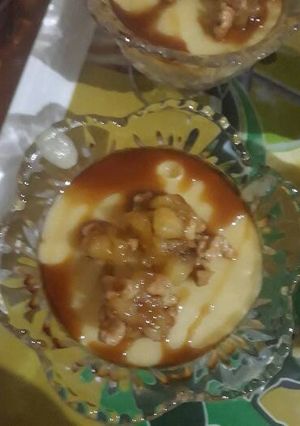 Une photo de Flan au pomme caramilisée et caramel