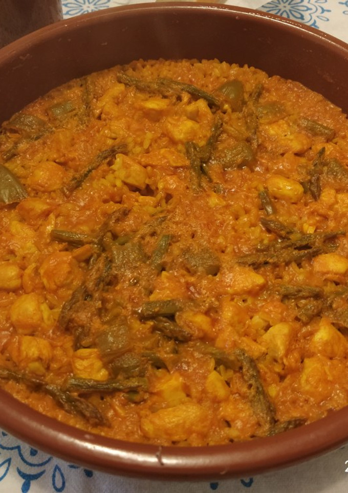 Una foto de Paella a mi estilo😋