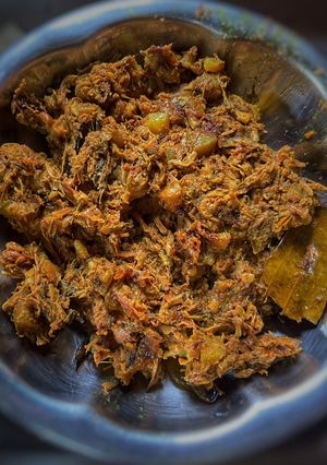 ঠাকুর বাড়ির মোচার ঘন্ট(thakur barir mochar ghonto recipe in bengali) রেসিপির প্রধান ছবি