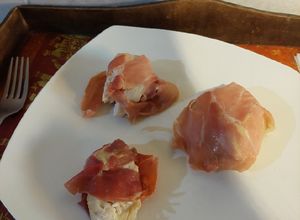 Una foto de Pollo relleno envuelto