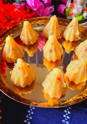 A picture of Moong dal sweet modak.