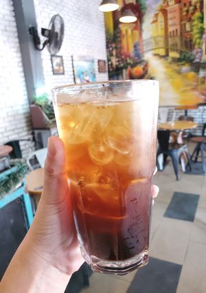 Hình của món Americano đá.