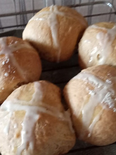 A picture of Hot Cross Bun.