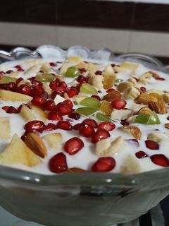 ફ્રૂટ ક્રીમ (Fruit Cream Recipe In Gujarati) રેસીપી મુખ્ય ફોટો