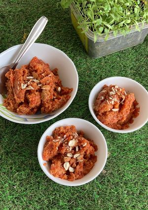 A picture of Gajar Ka Halwa (Pressure Cooker Method).