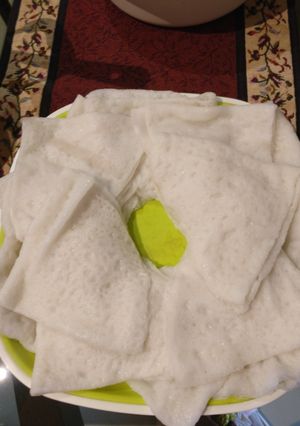 A picture of Neer dosa.