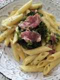 Penne gorgonzola, soppressa e broccoli