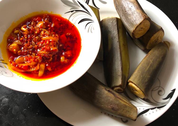 Palm oil sauce with plantain