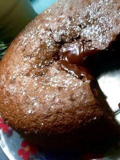 Una foto de Bizcocho de chocolate con harina integral y yogurt