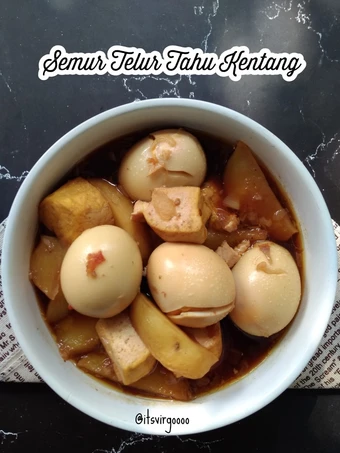 Langkah Gampang Membuat Resep #476. Semur Telur Tahu Kentang yang Lezat Anti Ribet, Uenak Banget