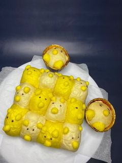 Hình của món Bánh mì ngọt nhân socola.