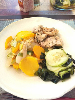 A picture of Cucumber and Seaweed Salad.