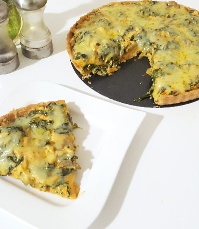 Kichkina yalangoch sargish Kichkina yalangoch sargish