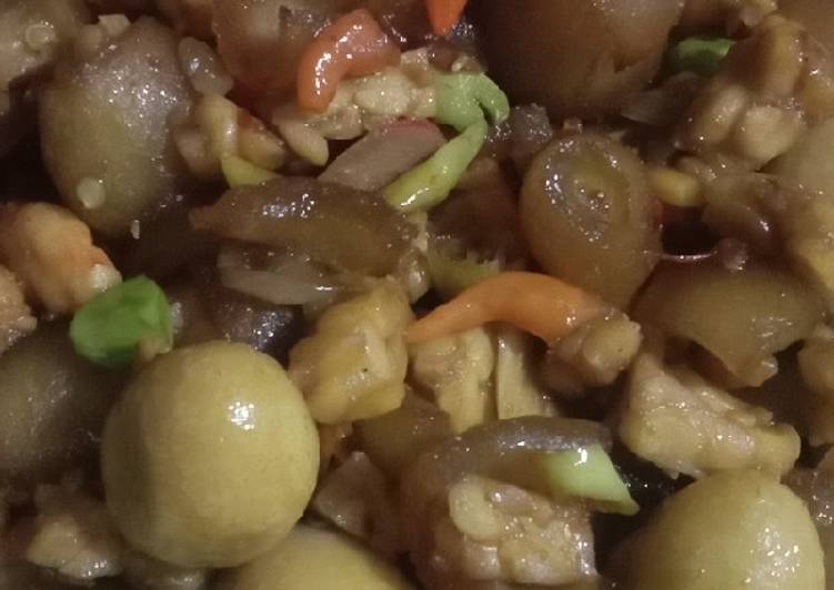 Sambal goreng pedas nampol