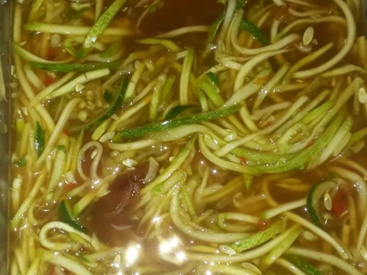 Cara Mudah Menyiapkan Resep  Rujak serut mangga muda + timun yang Lezat, Menggugah Selera